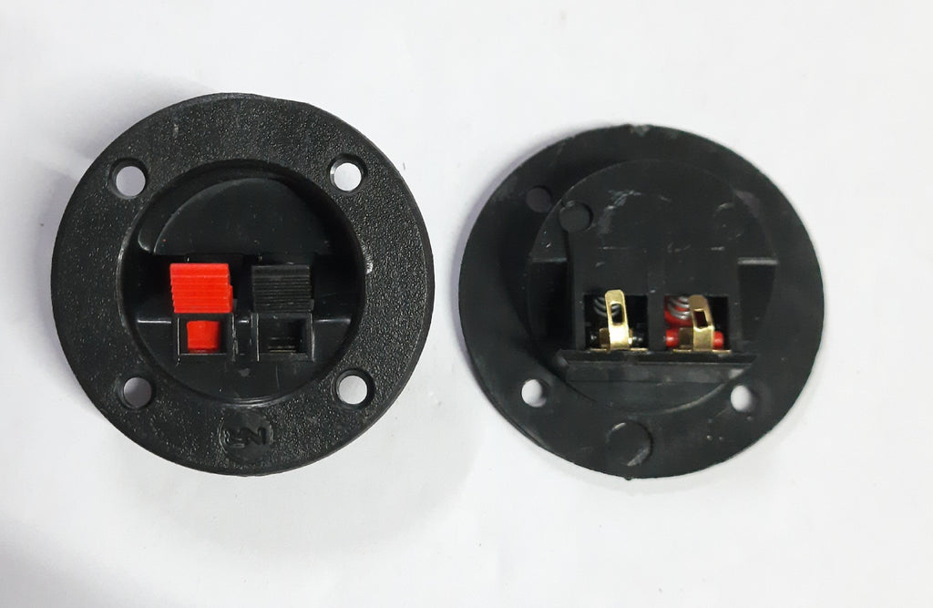 ROUND SPEAKERK SOCKET VERY SMALL