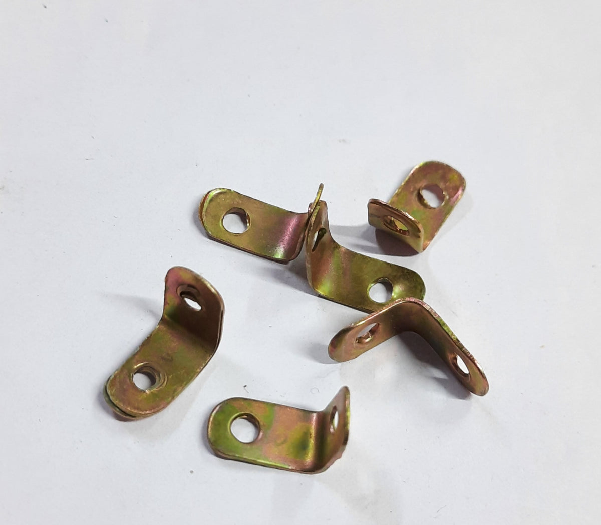 "L" TYPE CLAMP METAL PER PCS