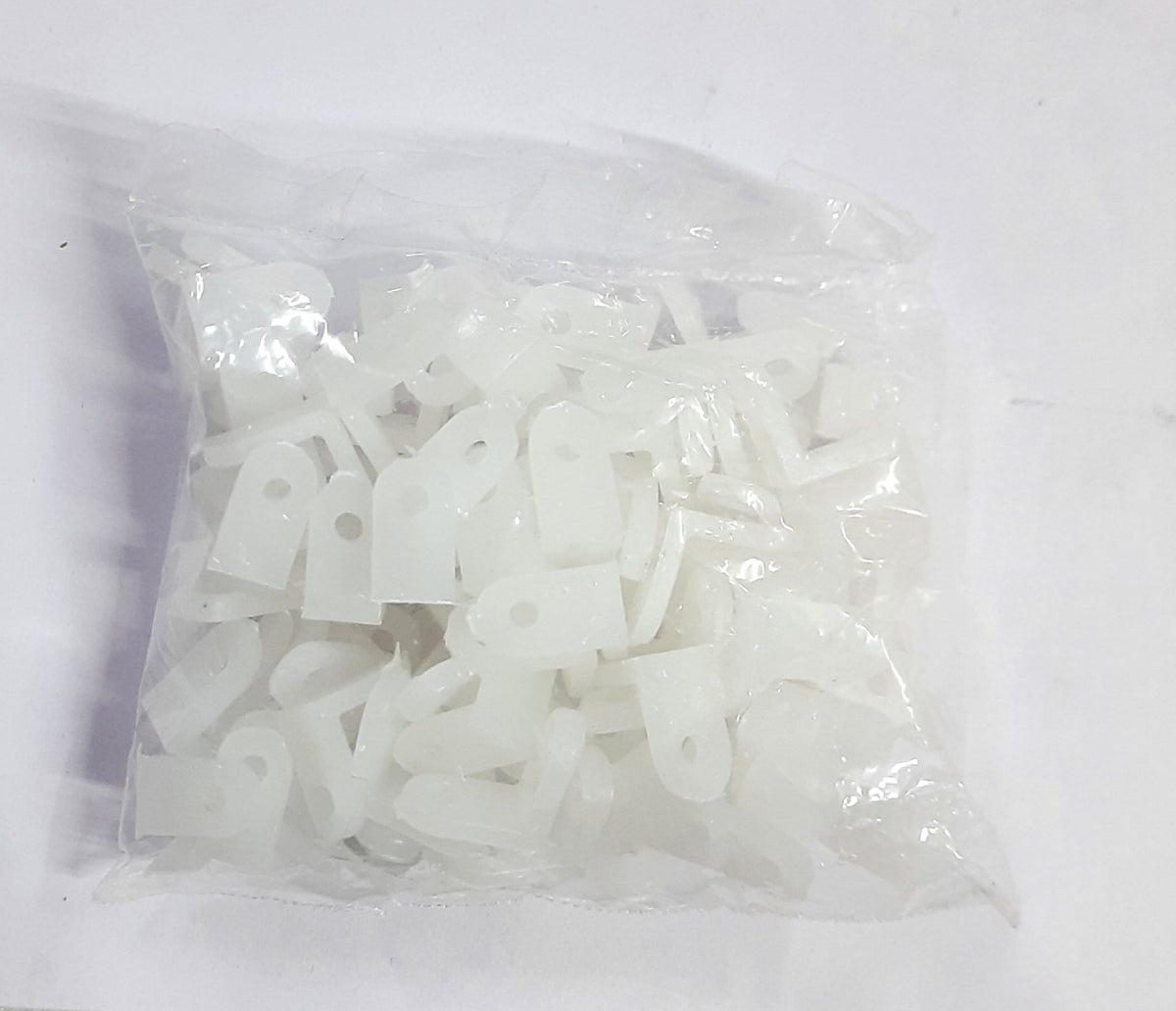 "L" TYPE CLAMP PVC PKT 100PCS