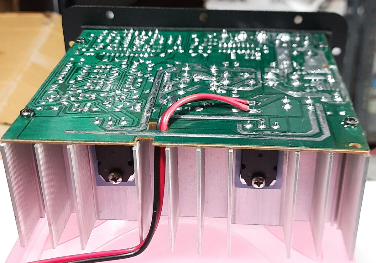 TKR SUB AMP