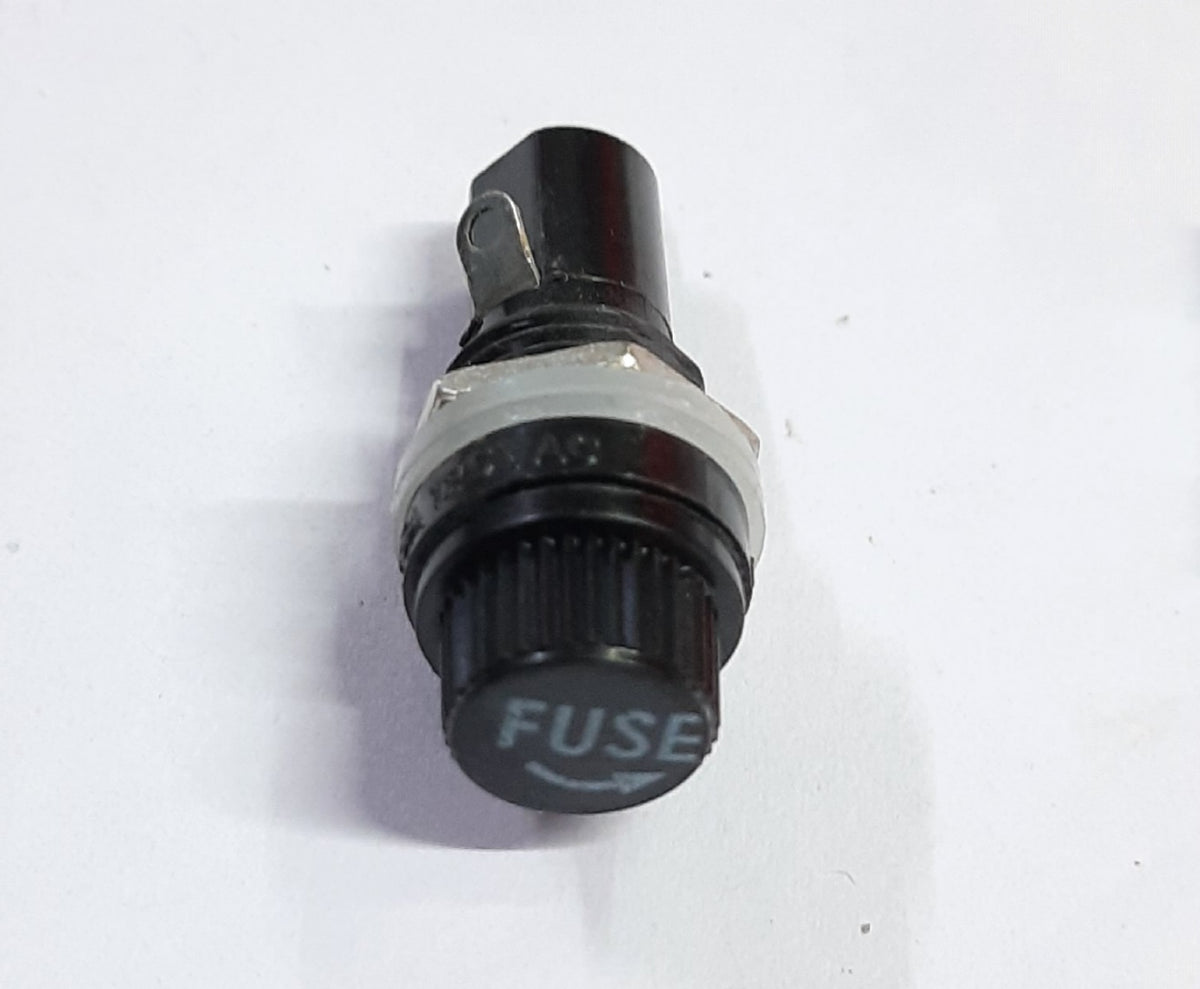 FUSE HOLDER