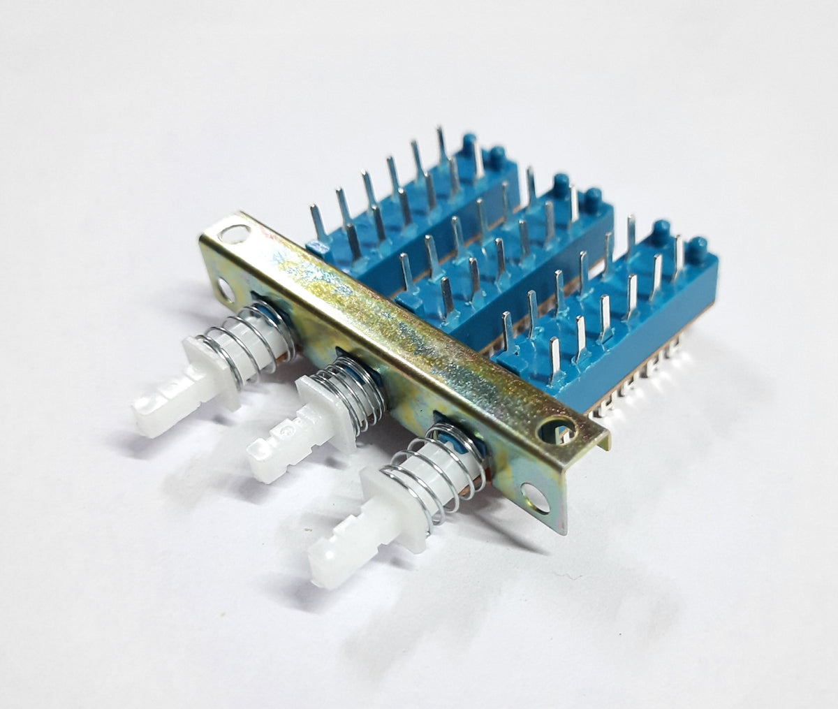 CONEL 3 WAY 6 PIN SWITCH